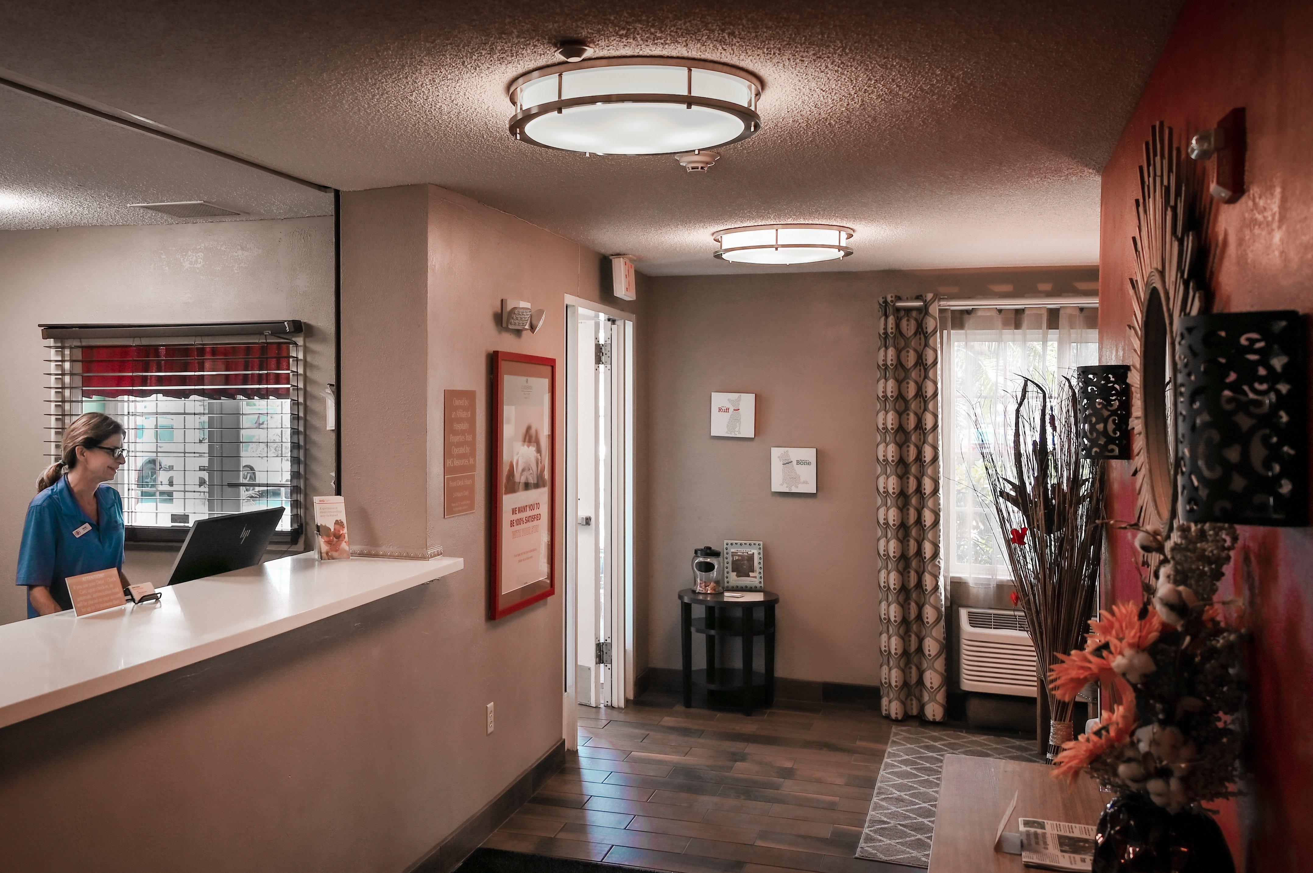 Sonesta Simply Suites Clearwater Esterno foto