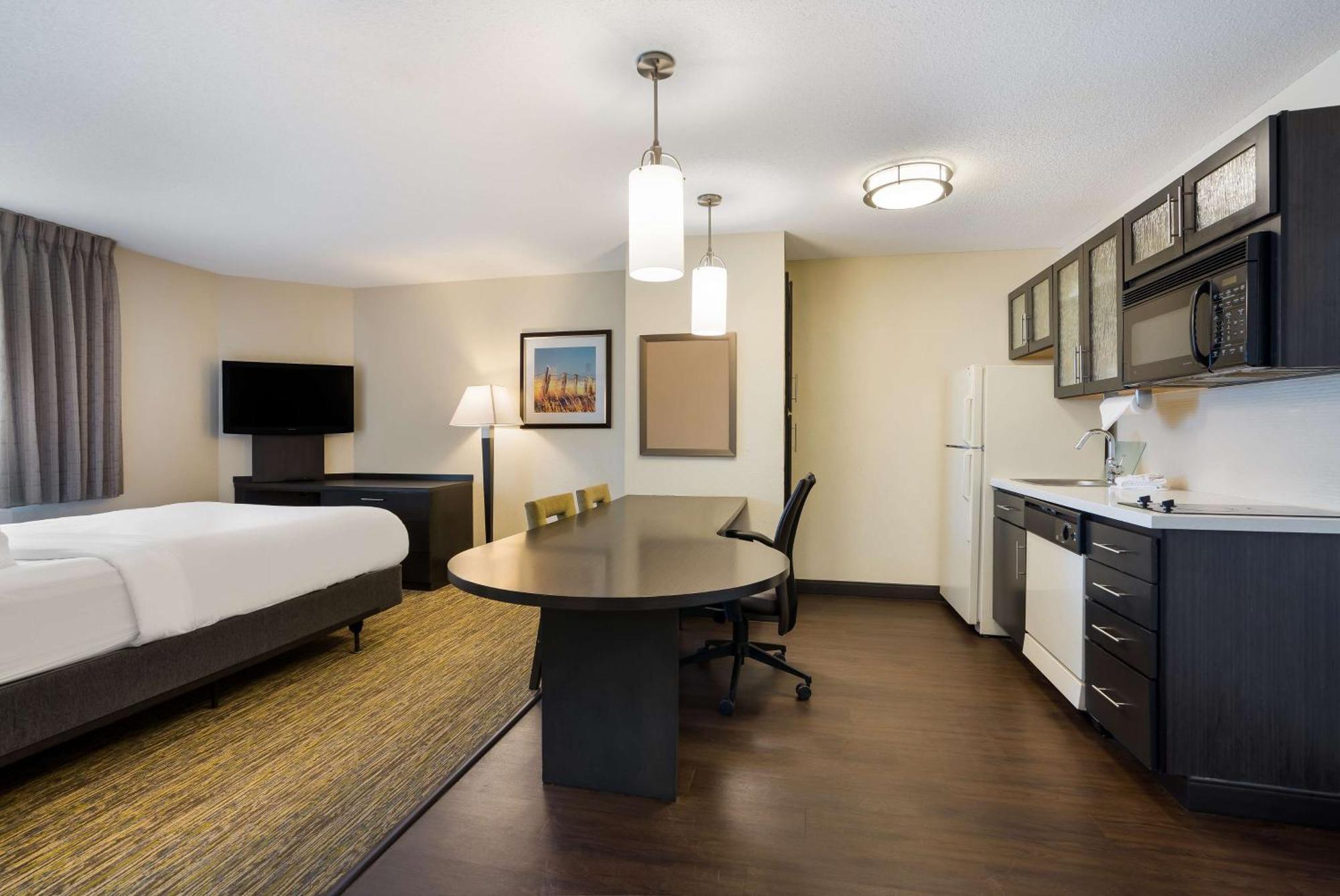 Sonesta Simply Suites Clearwater Esterno foto