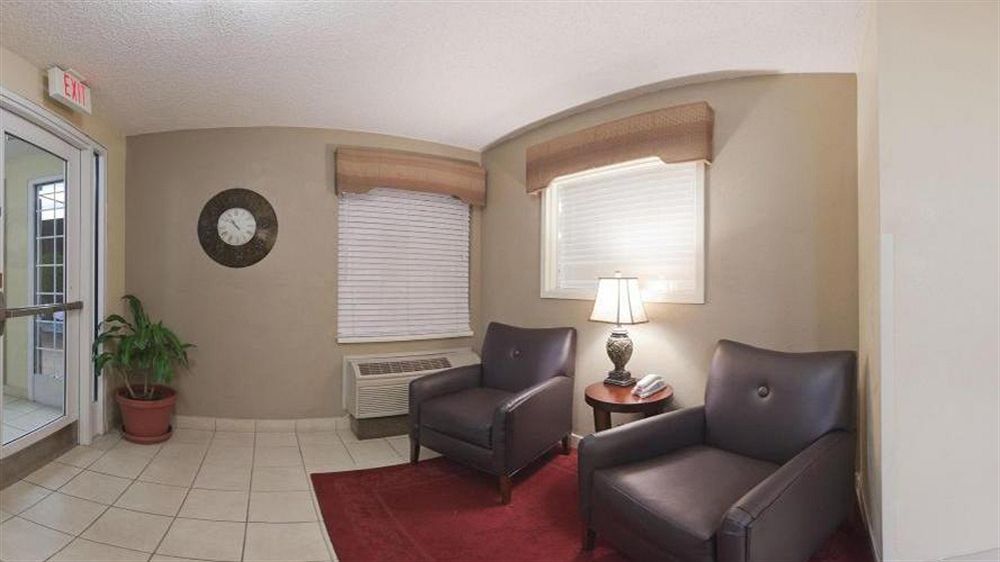 Sonesta Simply Suites Clearwater Esterno foto